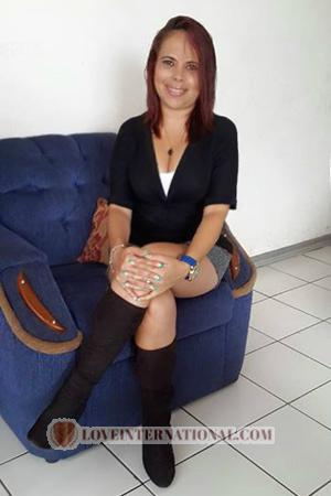 156935 - Alina Age: 48 - Costa Rica