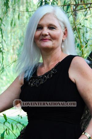 175813 - Elena Age: 56 - Ukraine