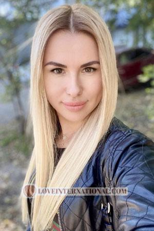 208682 - Liubov Age: 40 - Ukraine