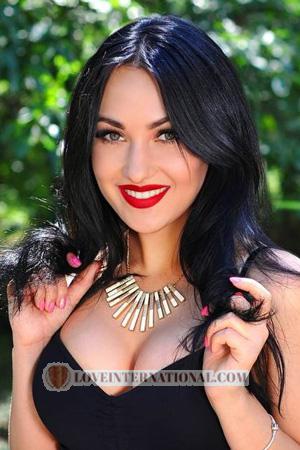 209610 - Anastasia Age: 30 - Ukraine