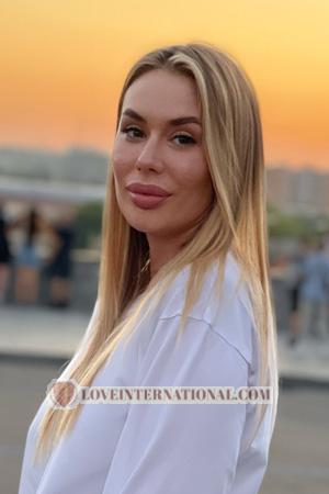 215994 - Iryna Age: 38 - Ukraine