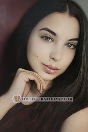 216349 - Svitlana Age: 18 - Ukraine