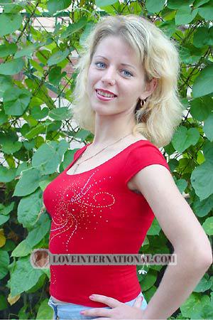 52954 - Oxana Age: 28 - Ukraine